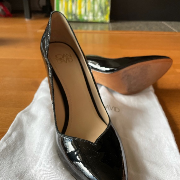 Joan & David dress shoes, black, 3” heels - Picture 2 of 4